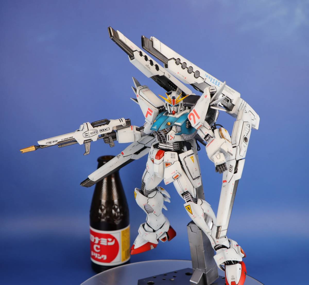 プレバン Mg ガンダムf91 ツインヴェスバー装備型 改修 塗装 完成品 Gundam 完成品 売買されたオークション情報 Yahooの商品情報をアーカイブ公開 オークファン Aucfan Com