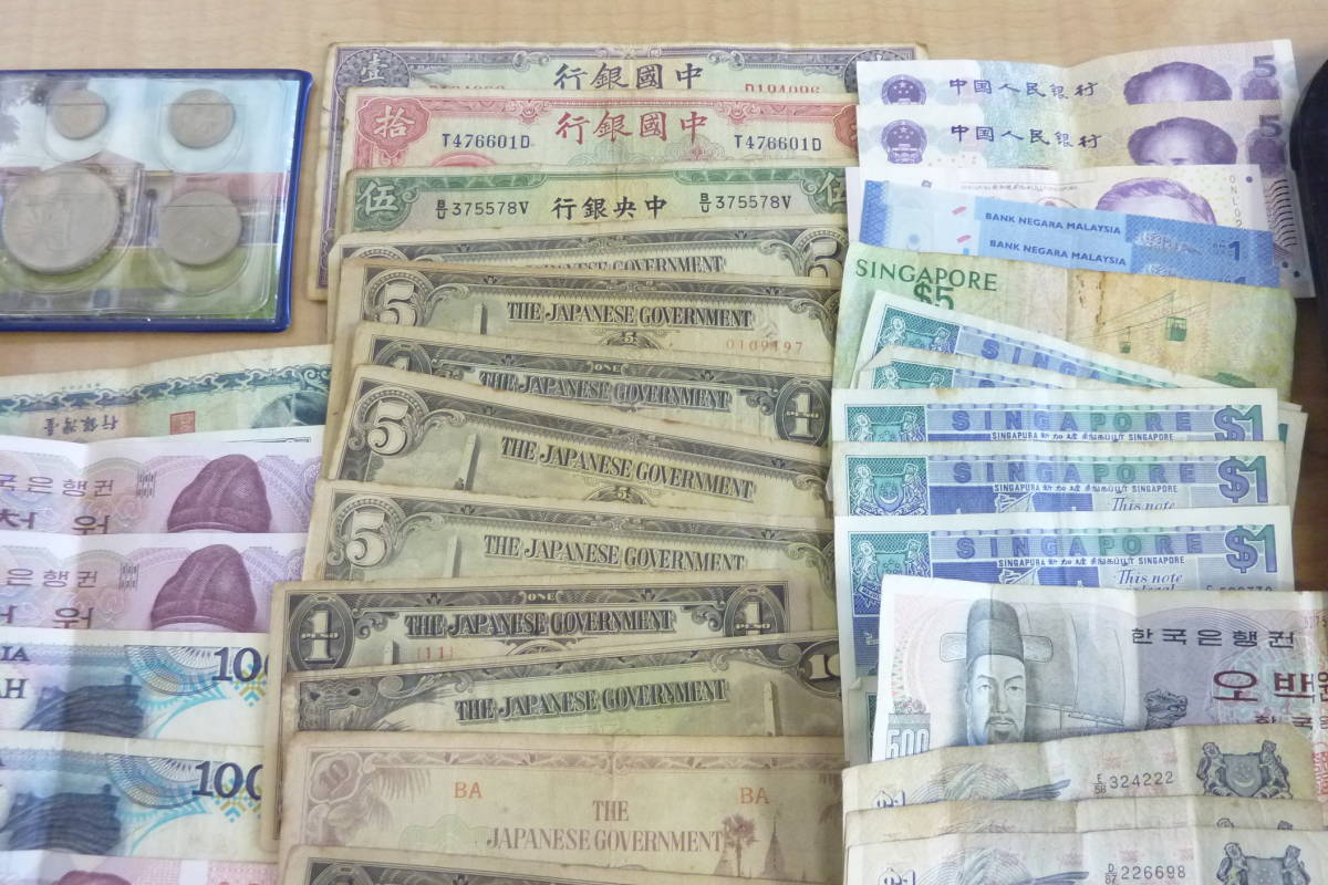 1円スタート 世界コイン約1.45kg 外国硬貨 大量まとめ 外国紙幣 1円～