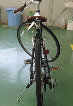 『現地引渡し、現金払い限定』　高槻市の放置自転車対策リサイクル販売　No.４　WEEKENDBIKES_3