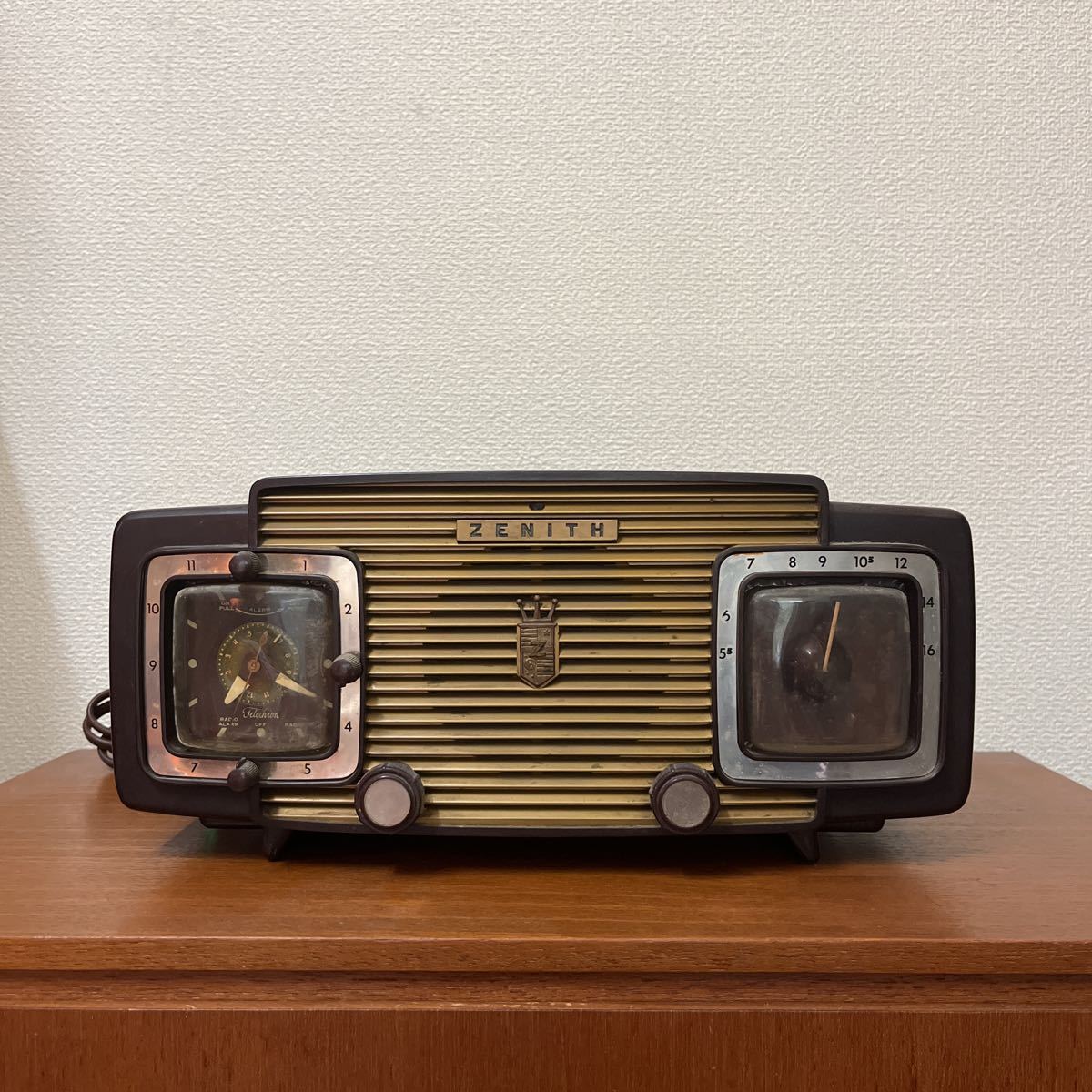 ZENITH】ヴィンテージ真空管ラジオ USA AM・FM※動作確認済 美術品