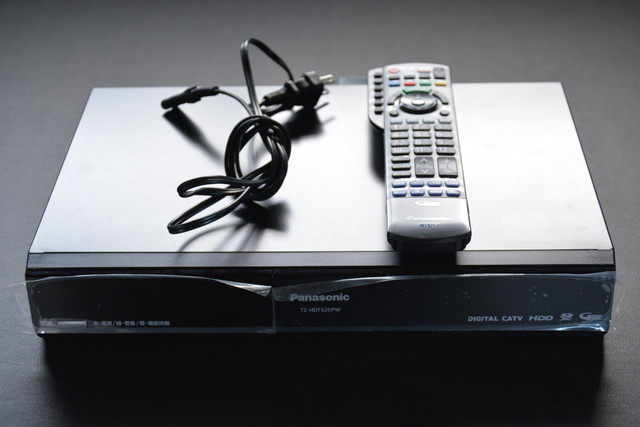 BA0401　パナソニック　TZ-HDT620PW　地デジチューナー　レコーダー Panasonic TZ-HDT620PW リモコン・カード付き 検索用語→Bパナソニック