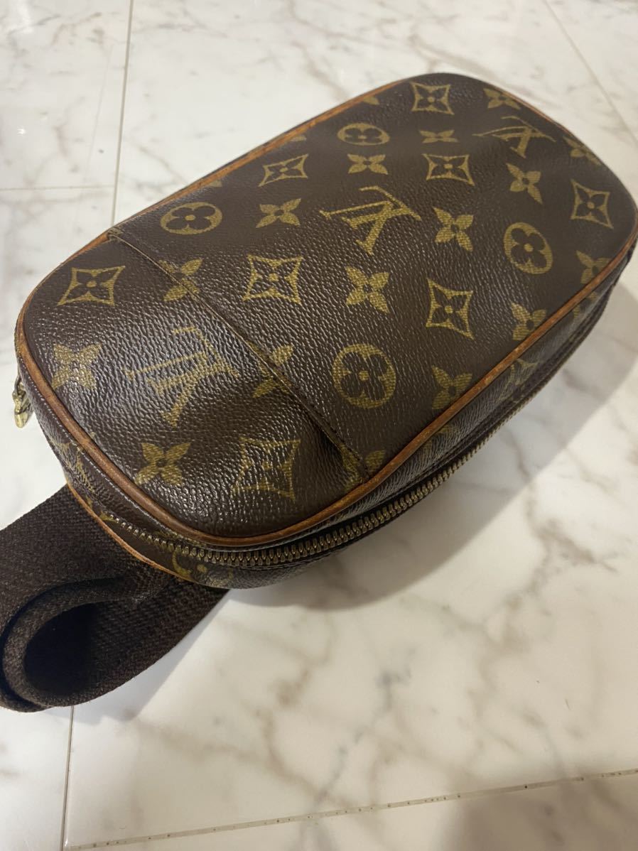 モノグラム LOUIS VUITTON ポシェットガンジュ ルイヴィトン ポシェット ガンジュ ボディバッグ Louis ブラウン M51870 ヴィトン Vuitton バッグ ルイ VUITTON)ルイ・ヴィトン