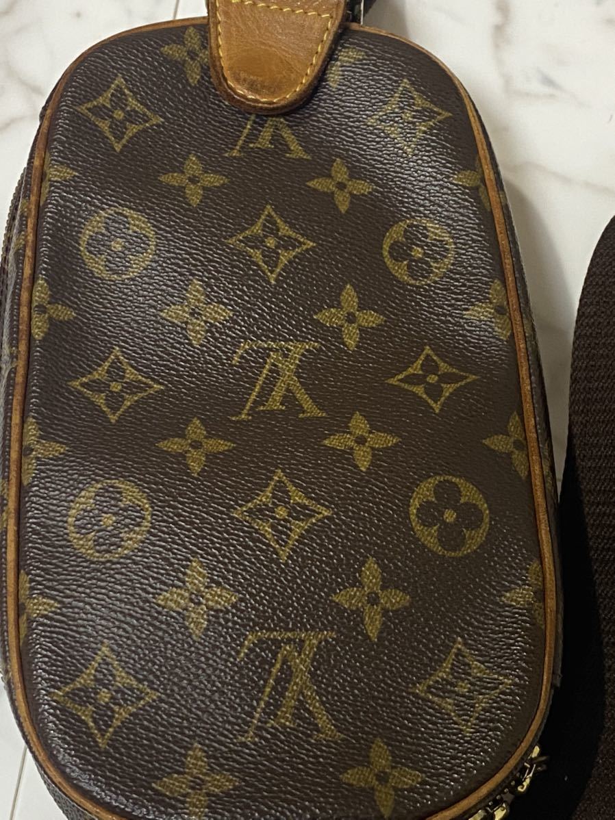 モノグラム LOUIS VUITTON ポシェットガンジュ ルイヴィトン ポシェット ガンジュ ボディバッグ Louis ブラウン M51870 ヴィトン Vuitton バッグ ルイ VUITTON)ルイ・ヴィトン