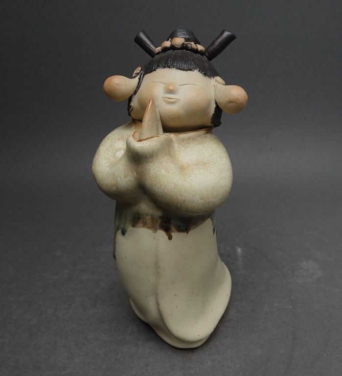 砥部焼 念ずれば花ひらく 青芳人形 森元青芳作 置物 - 森元青芳 Yahoo