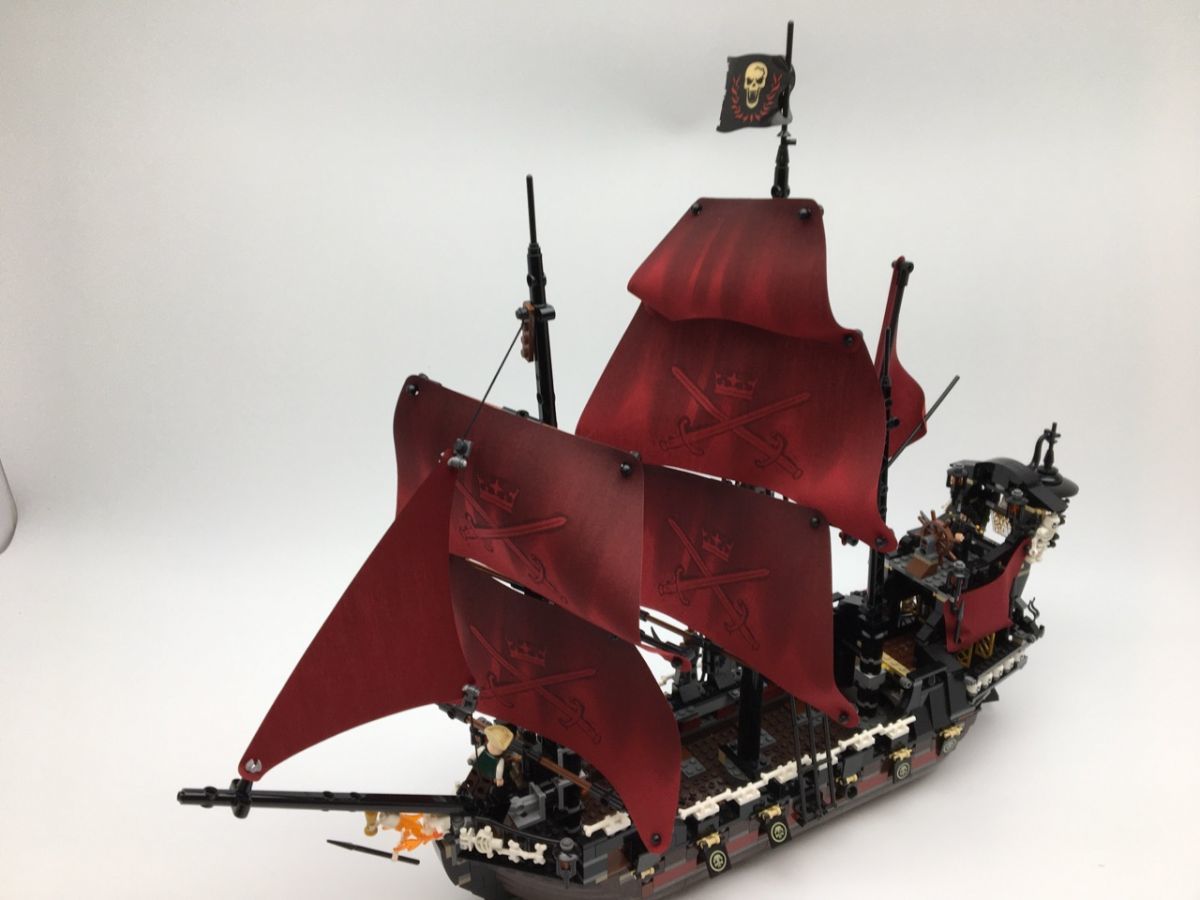LEGO 4195 パイレーツ オブ カリビアン アン王女の復讐号 完成品  