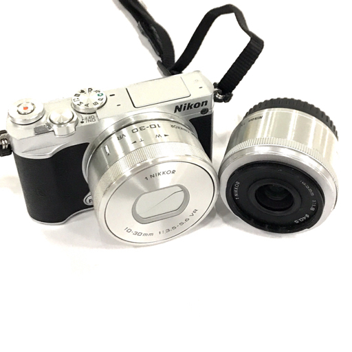 0 Nikon J5 NIKKOR レンズ 18.5mm ミラーレス一眼カメラ 1:1.8 1 - 5mm 2