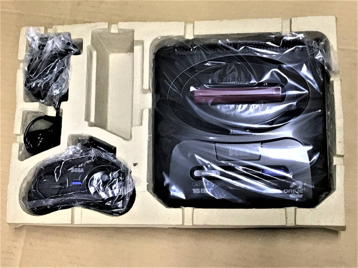 ☆SEGA セガ MEGA DRIVE 2 メガドライブ2 箱付 当時物 HAA-2502【新品 