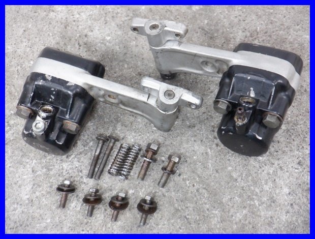 ☆ユ848 CB750FOUR CB750K フロントブレーキキャリパー TOKICO 60