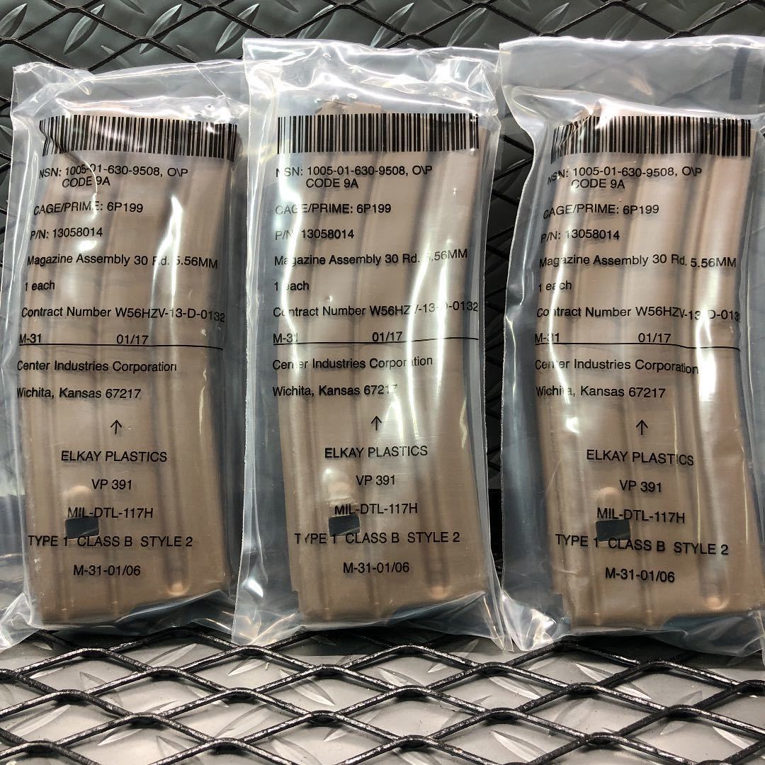  米軍実物 M16/M4 30連 マガジン 5.56mm 3個セット 2(その他)｜売買されたオークション情報、yahooの商品情報をアーカイブ公開 - オークファン その他