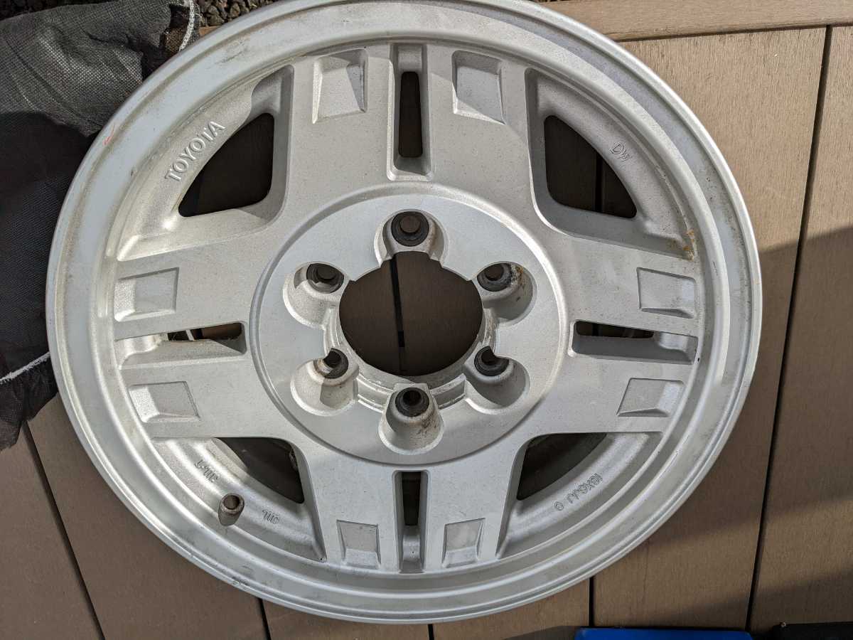 ランクル70 純正ホイール 一本 中古 16インチ オフセット0 トヨタ 16