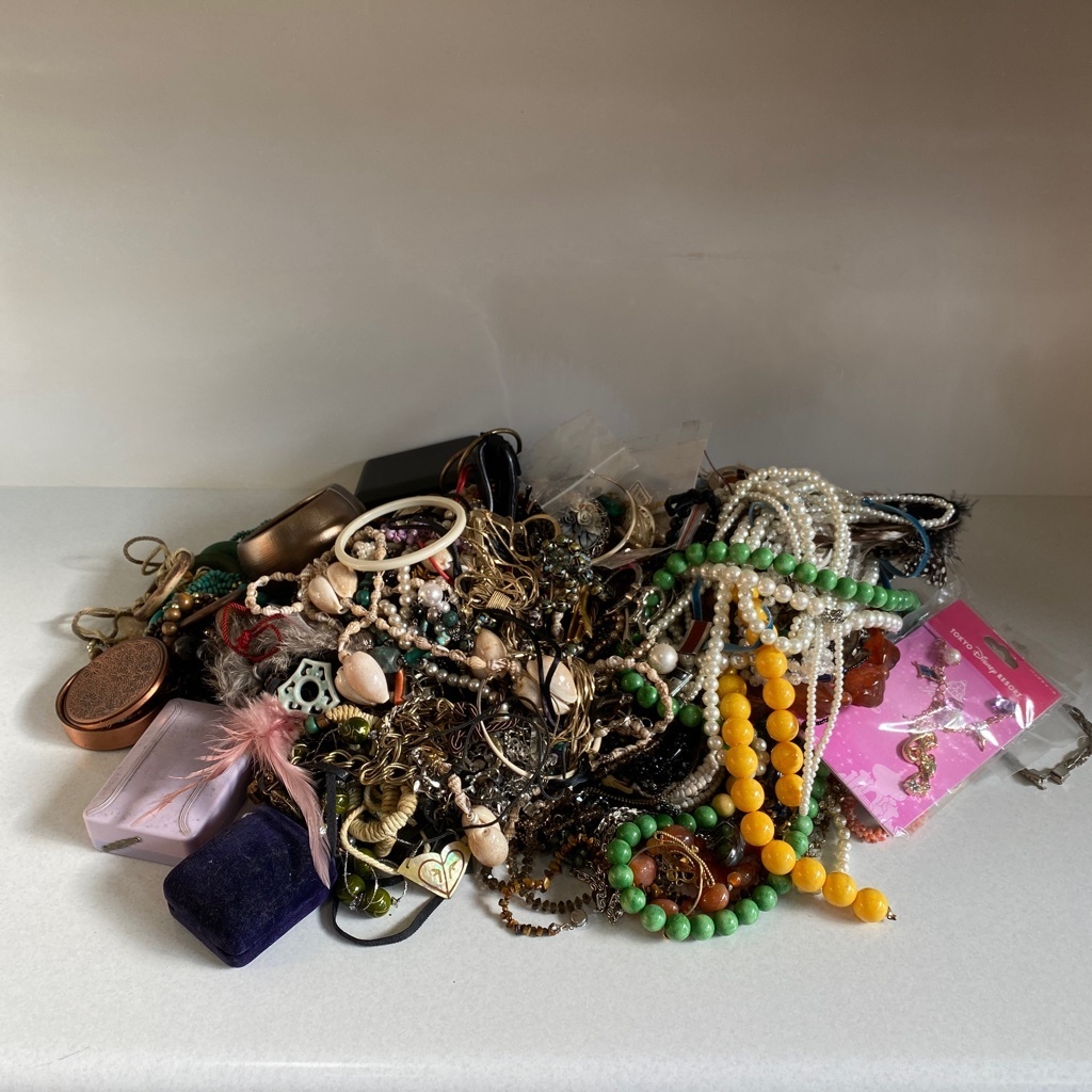 ネックレス 大量 アクセサリー Yahoo!オークション - まとめて