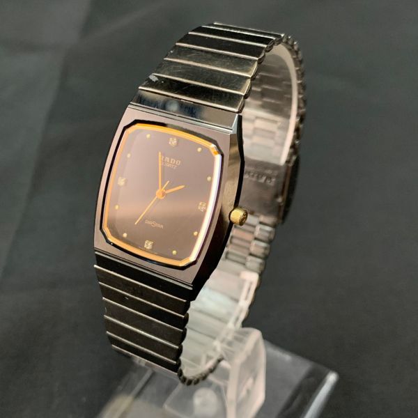 本物保証，豊富な E21c08D6 稼働品 RADO ラドー DIASTAR ダイアスター 黒文字盤 132.9504.3 クォーツ 腕時計(ラドー)｜売買されたオークション情報、yahooの商品情報をアーカイブ公開 - オークファン ラドー