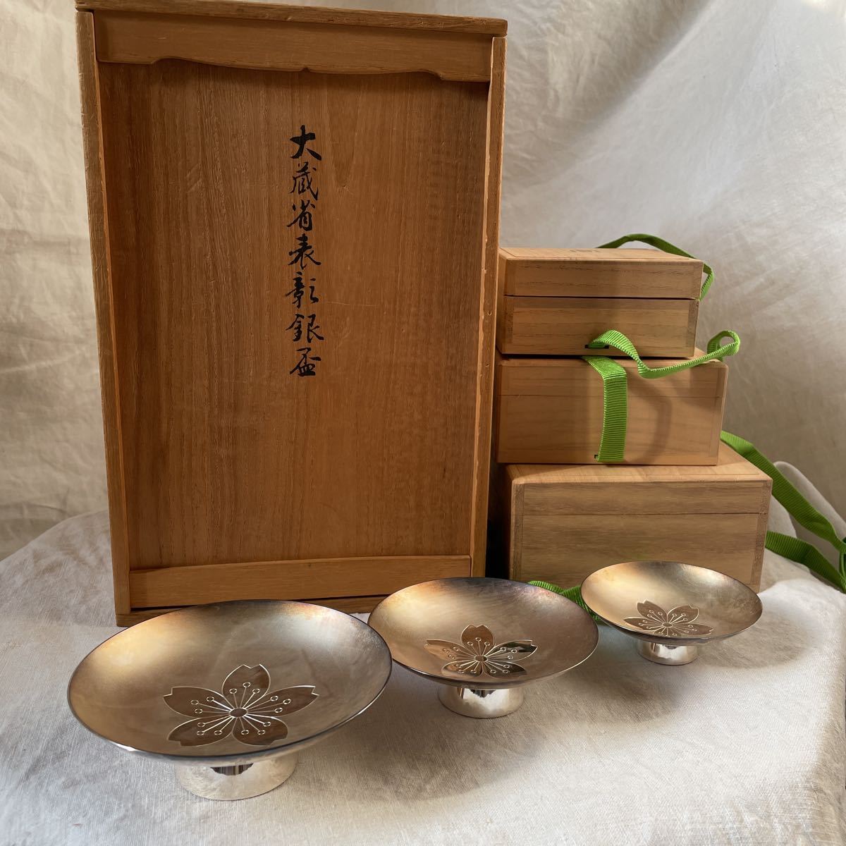 URA]中国古玩⁄黄銅製亀甲饕餮文獣耳遊環火鉢・火箸⁄約2.1kg⁄4-s2 真言 