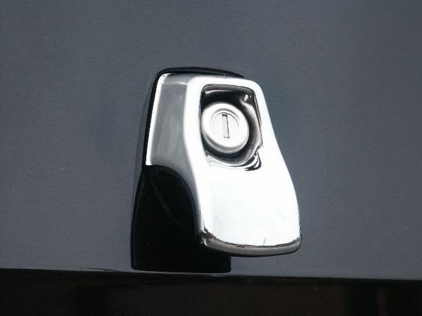 人気セール，人気 bB QNC20系 メッキ リアゲートレバーカバー(トヨタ用)｜売買されたオークション情報、yahooの商品情報をアーカイブ公開 - オークファン トヨタ用