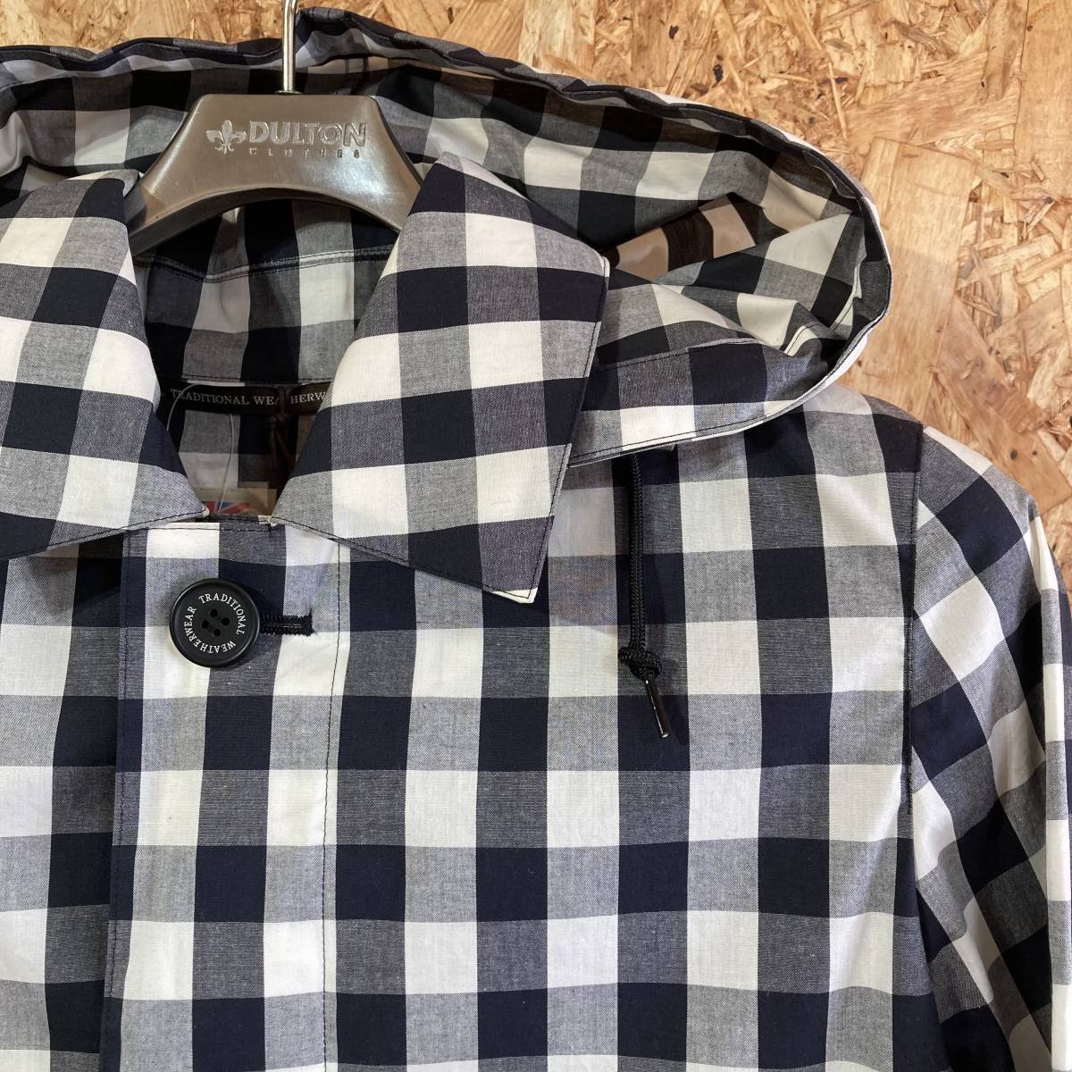BEAMS 別注 Traditional Weatherwear ステンカラー コート 32 SELBY