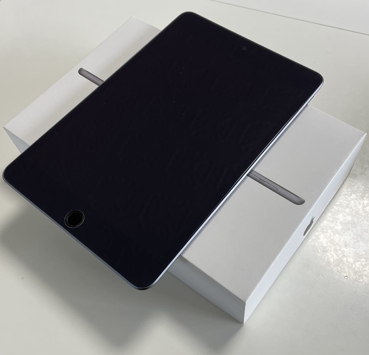 iPad mini 5 Wi-Fi+Cellular 第5世代 スペースグレイ 256GB セルラー 
