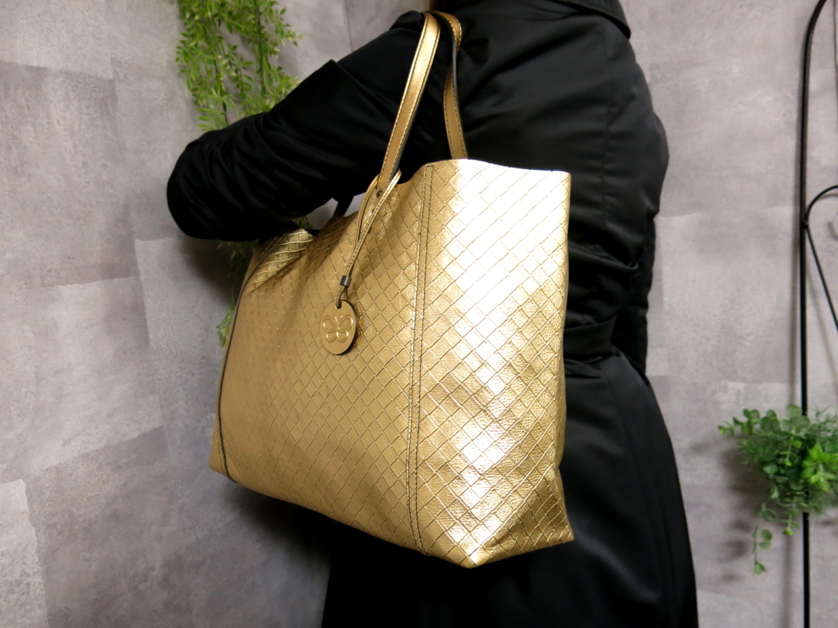 BOTTEGA VENETA トートバッグ イントレッチオ リュージョン