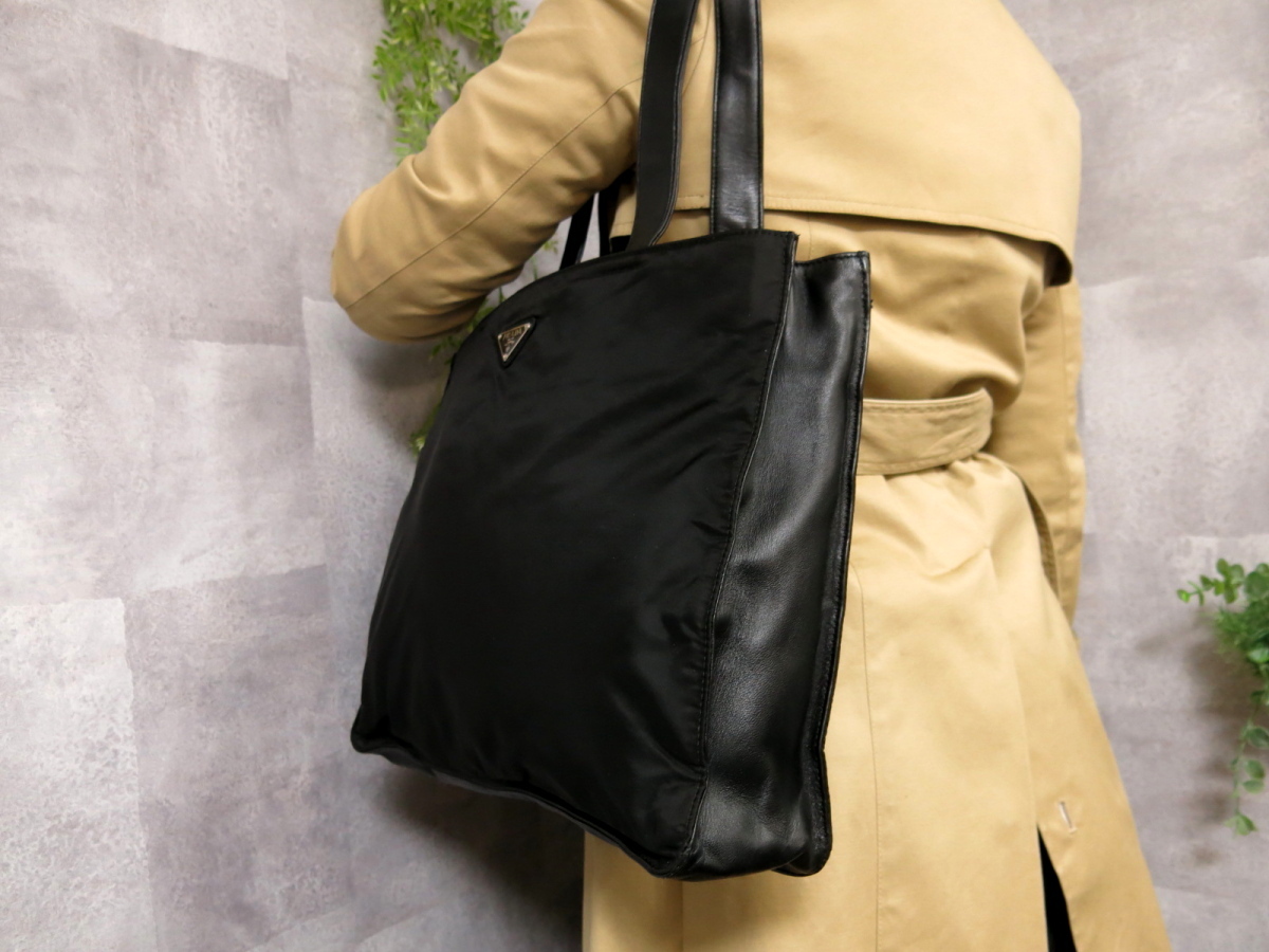 ○超美品○PRADA プラダ○メンズ○ポコノ ナイロン ラム レザー 本革  