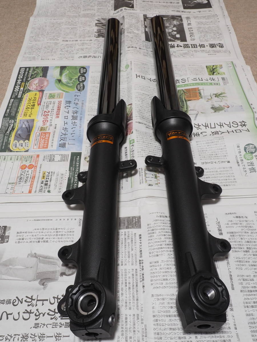 MT-07 KYBスペシャルサスペンション フロント用（中古品) MT-07 KYB