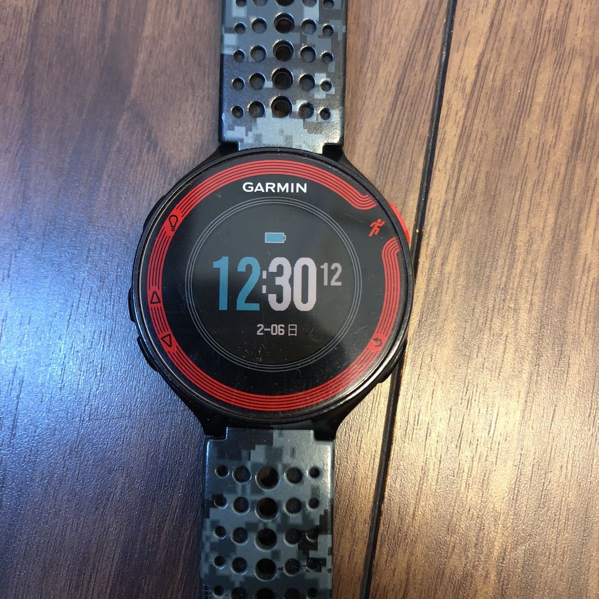 Garmin ランニングウォッチ Foreathlete 2j Www Illuminatingasia Com
