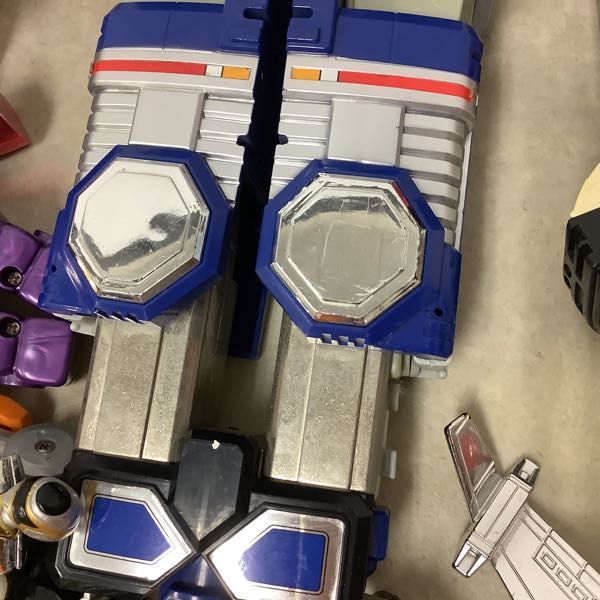 1円 訳あり ジャンク フィギュア 電磁戦隊メガレンジャー メガボイジャー 電光超人グリッドマン 他 その他 売買されたオークション情報 Yahooの商品情報をアーカイブ公開 オークファン Aucfan Com