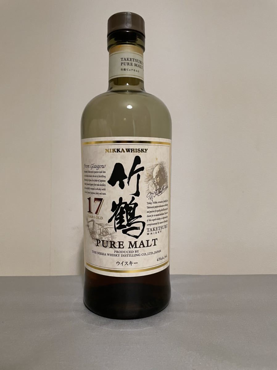 【大幅値下げ‼️】竹鶴17年 ピュアモルト キャップ汚れあり 大幅値下げ‼️】竹鶴17年 ピュアモルト キャップ汚れあり 竹鶴 17年