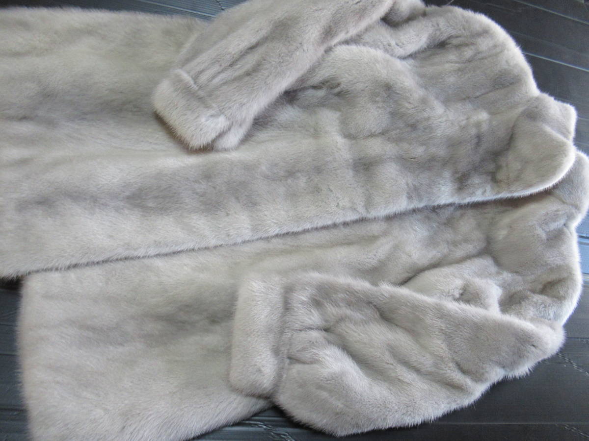 【100%新品，セール】 NAKAMURA FUR サファイアミンクファーロングコートグレー11(ミンク)｜売買されたオークション情報、yahooの商品情報をアーカイブ公開 - オークファン ミンク