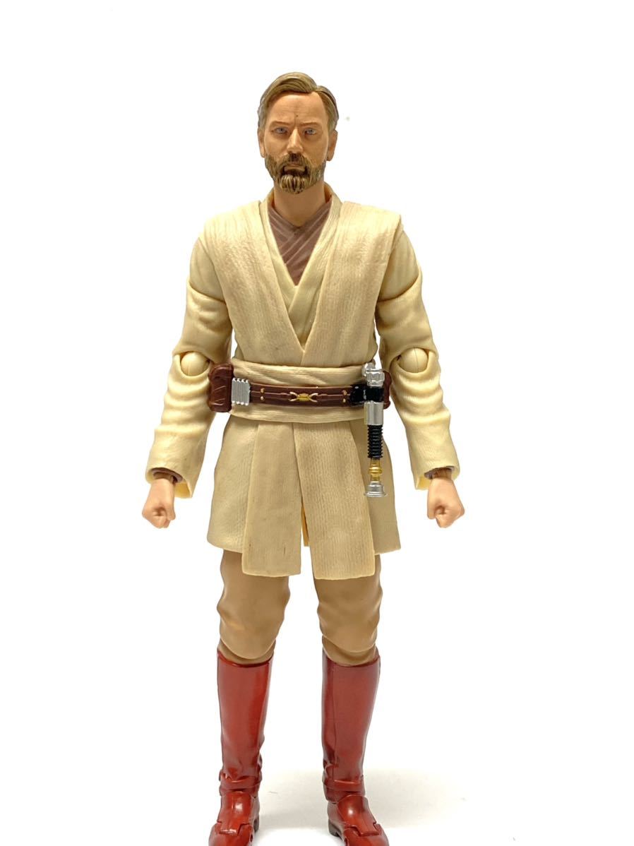 新品未開封】SHフィギュアーツ オビワン・ケノービ(フィギュ 新品未開封】SHフィギュアーツ オビワン・ケノービ(フィギュ