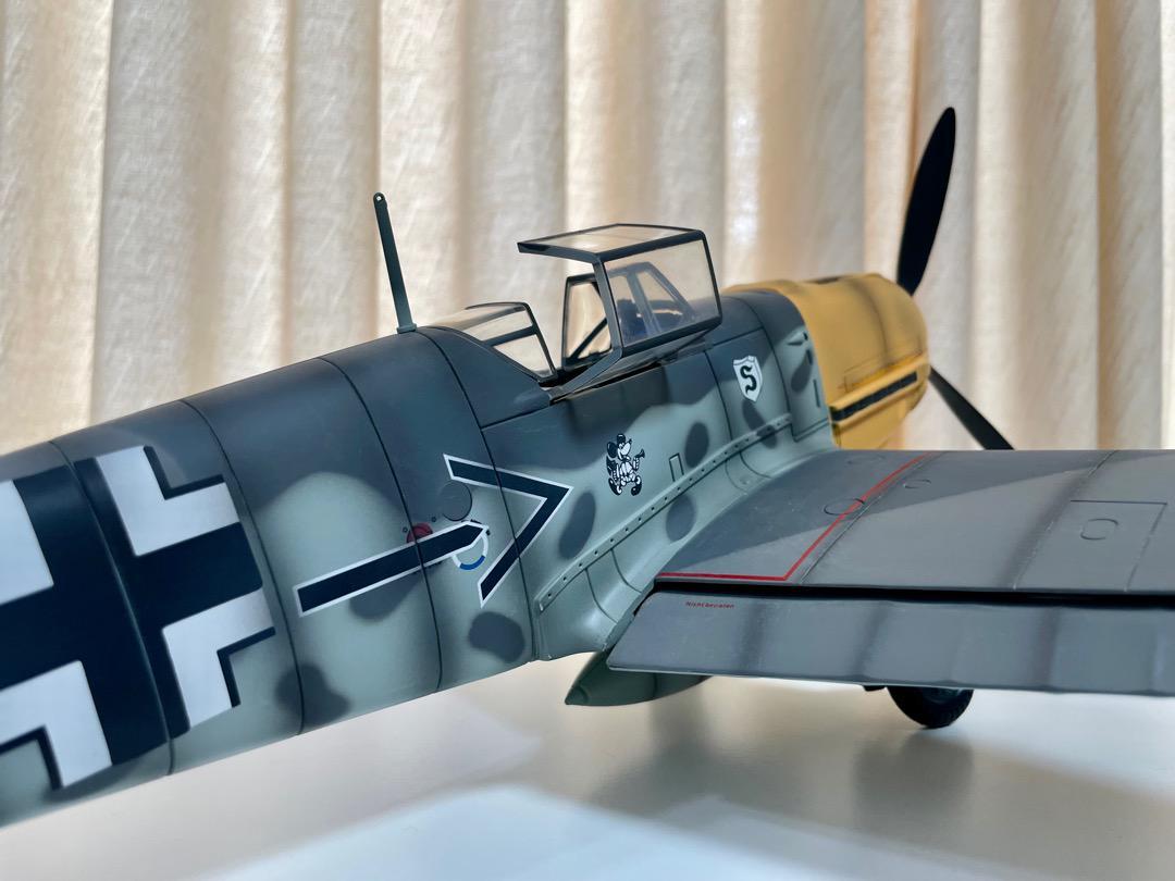 1/18スケール 完成品 メッサーシュミット Me109E アドルフ ガーランド  