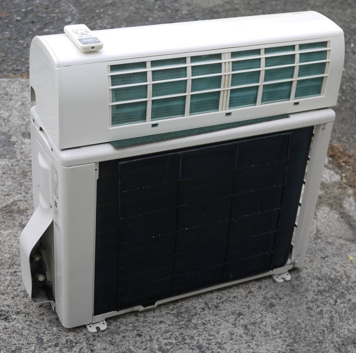 東芝 ルームエアコン RAS-2812D-W 2.8kw 冷房 8～12畳 暖房 8～10畳