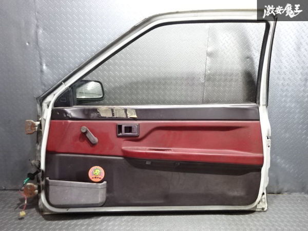 トヨタ純正 AE86 レビン 前期 GT ドア 右 右側 運転席側 内張り ガラス 