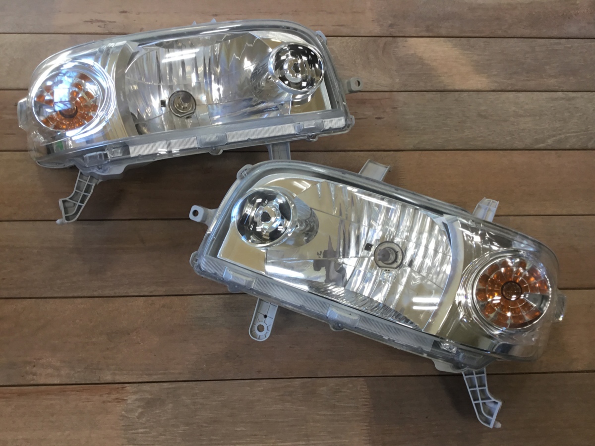 破損なし L350S L360S タント 左右 ヘッドランプ ハロゲン ヘッド