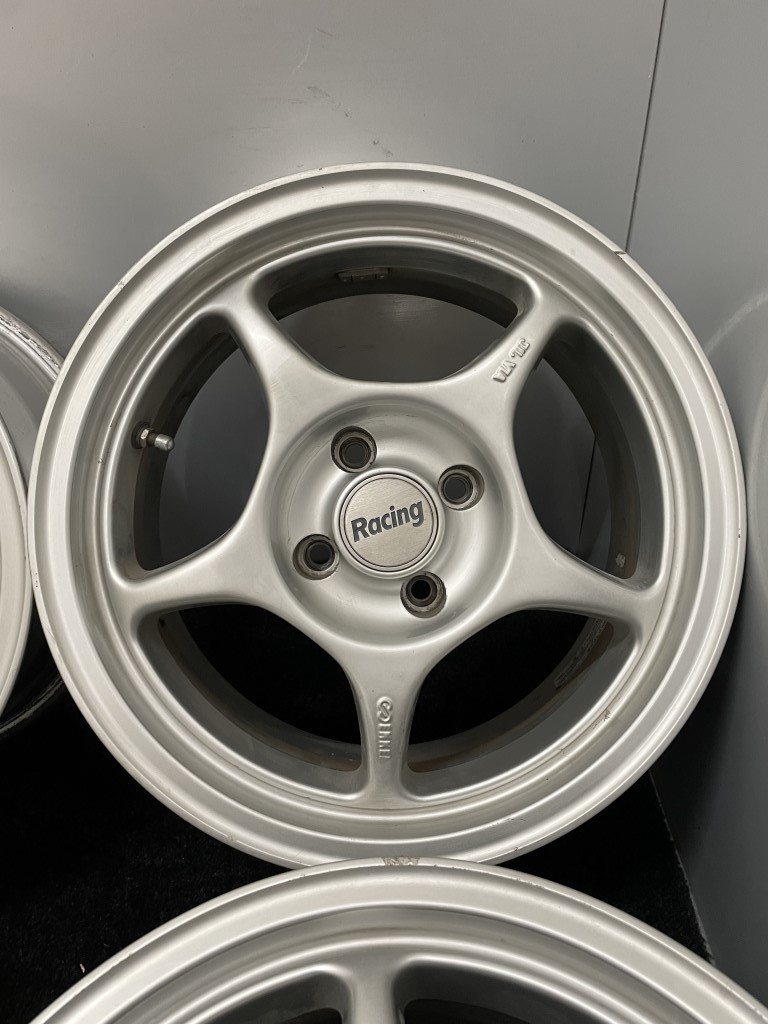ENKEI Racing エンケイレーシング RP-01 15インチ 7J 4H 100 +35 4本 