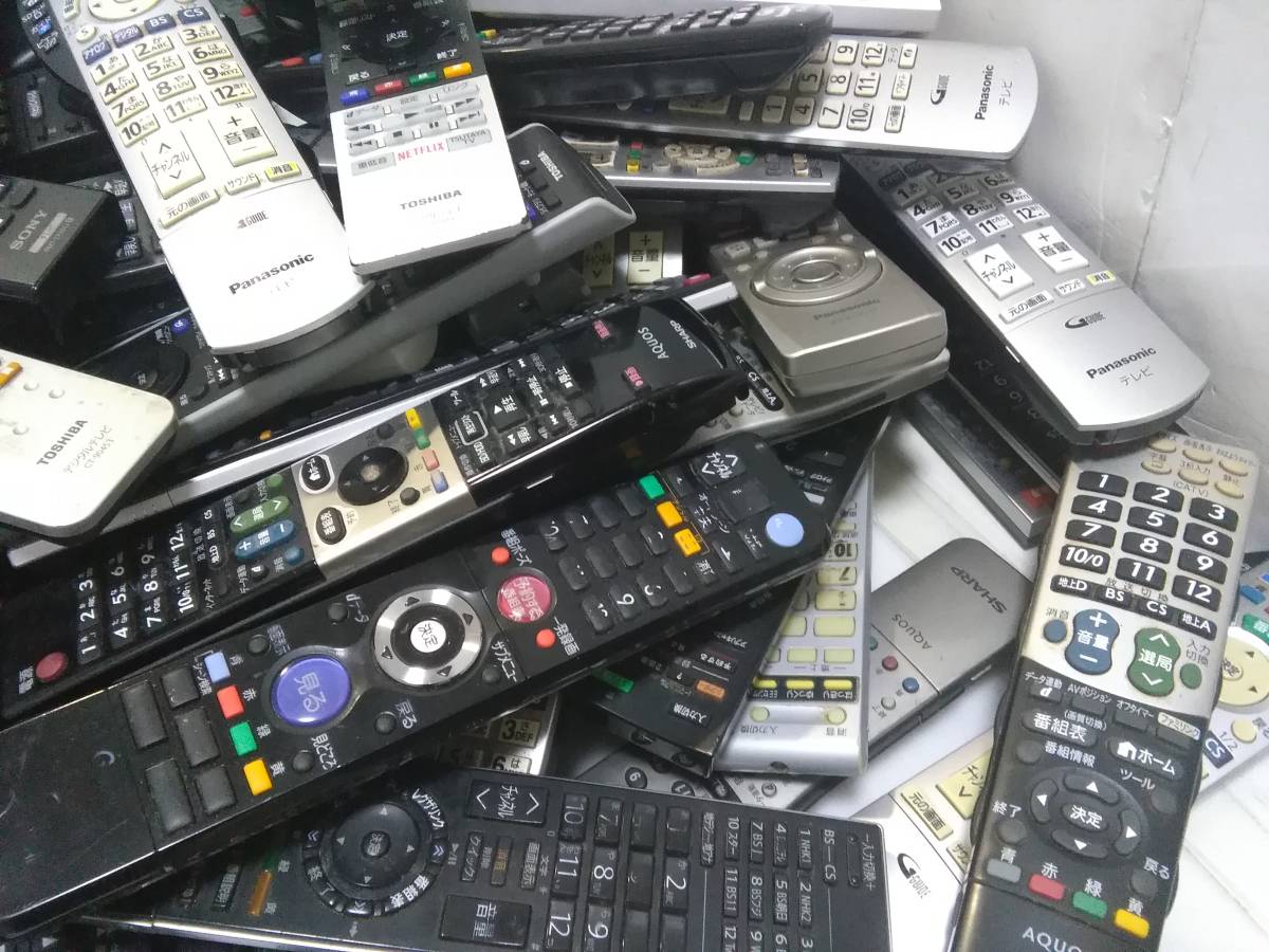 200本以上【SONY 東芝 NEC 富士通 パナソニック シャープ パイオニア 他】TV エアコン用 リモコン まとめ 大量 まとめて ジャンク132 200本以上SONY 富士通 パナソニック Victor DAIKIN KENWOOD