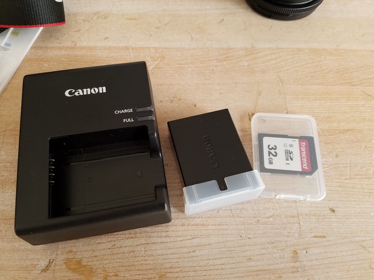 Canon デジタル 一眼レフカメラ EOS Kiss X50 レンズキット EF-S18