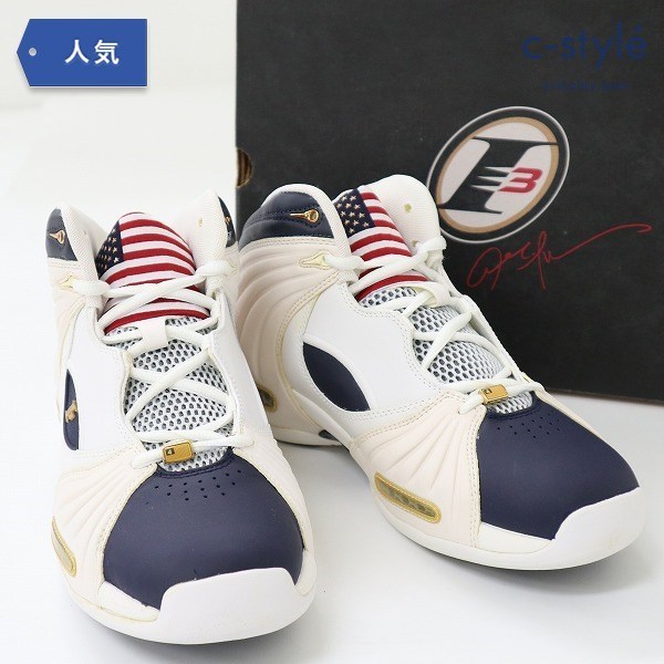 78b Reebok リーボック Question Ii 28cm ホワイト スニーカー バスケ バッシュ シューズ G 28 0cm 売買されたオークション情報 Yahooの商品情報をアーカイブ公開 オークファン Aucfan Com