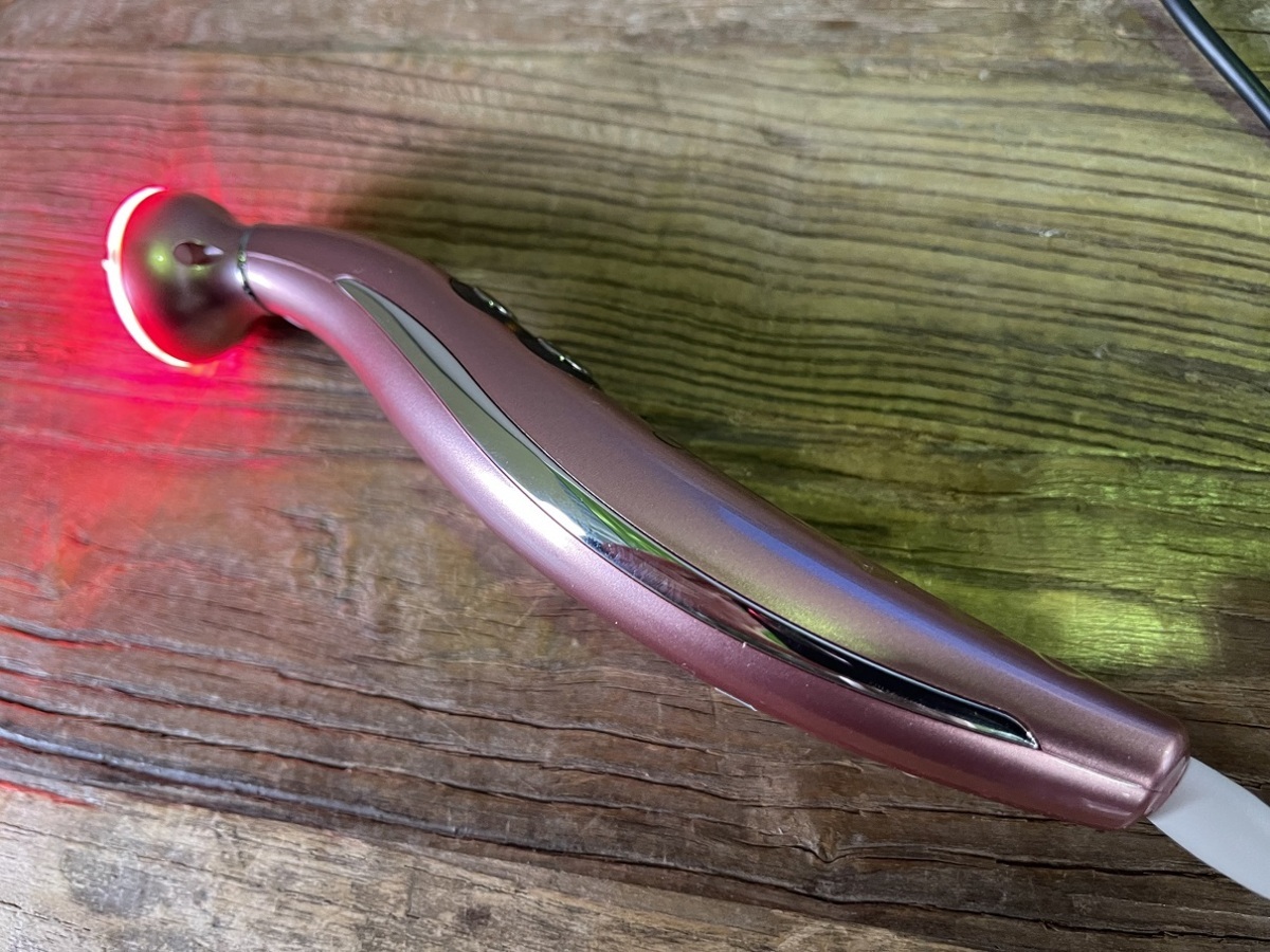 美顔器 clione ローズピンク 新品・送料無料美顔器 美容、健康 fit