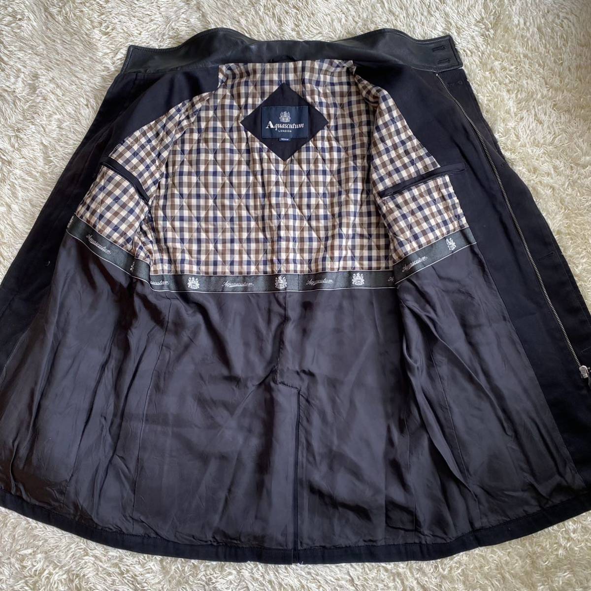 Aquascutum | アクアスキュータムトレンチコート (アクアスキュータム)サカゼン公式通販 &frasl; 松島花が着る アクアスキュー （その他アウター）｜Aquascutum EVENT シングル GritzDesign 綿100％ (アクアスキュータム) 裏地チェック 英国製 繊研新聞