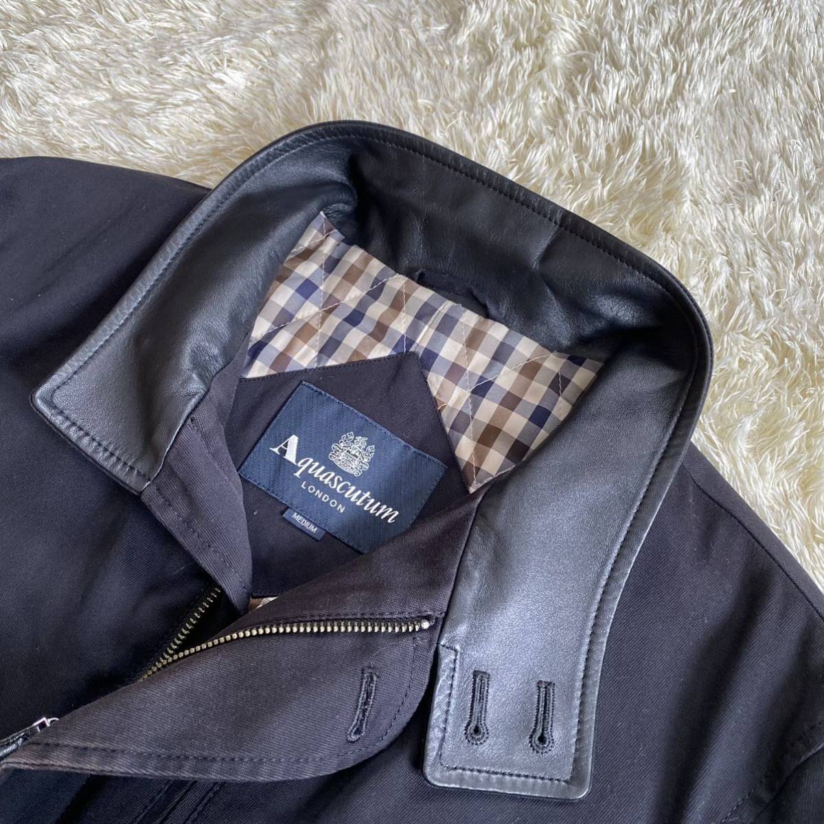 Aquascutum | アクアスキュータムトレンチコート (アクアスキュータム)サカゼン公式通販 &frasl; 松島花が着る アクアスキュー （その他アウター）｜Aquascutum EVENT シングル GritzDesign 綿100％ (アクアスキュータム) 裏地チェック 英国製 繊研新聞