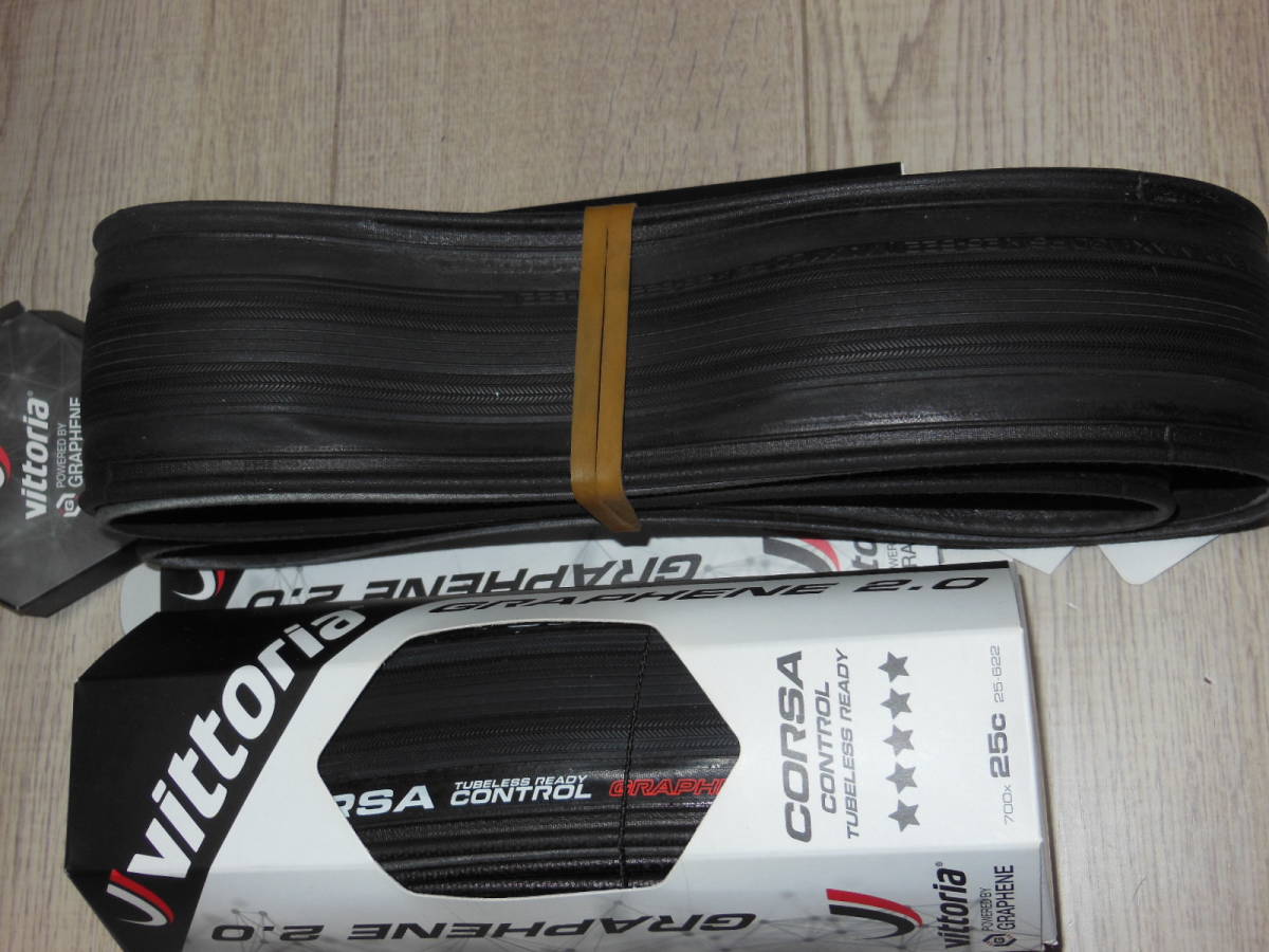 VITTORIA ヴィットリア　CORSA CONTROL チューブレスレディ　GRAPHENE　2.0_4