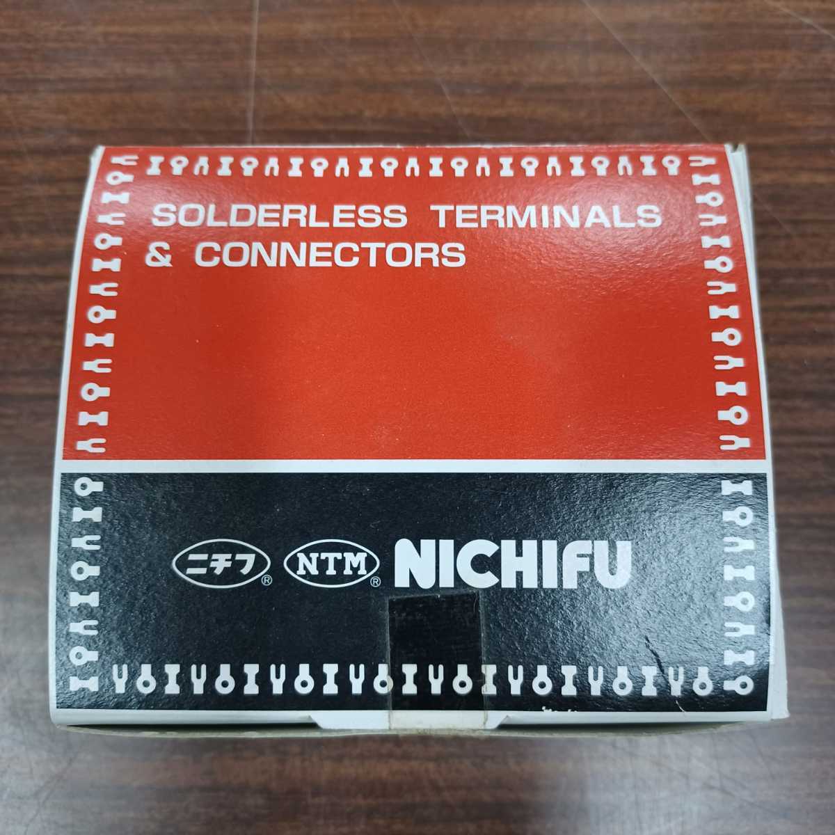 【正規品，人気SALE】 石 ＜ニチフ＞ NICHIFU 銅線用 裸圧着端子 HSタイプ R2-4S 100個入&times;6箱+開封済4箱 220307 E2-4(電材、配電用品)｜売買されたオークション情報、yahooの商品情報をアーカイブ公開 - オークファン その他