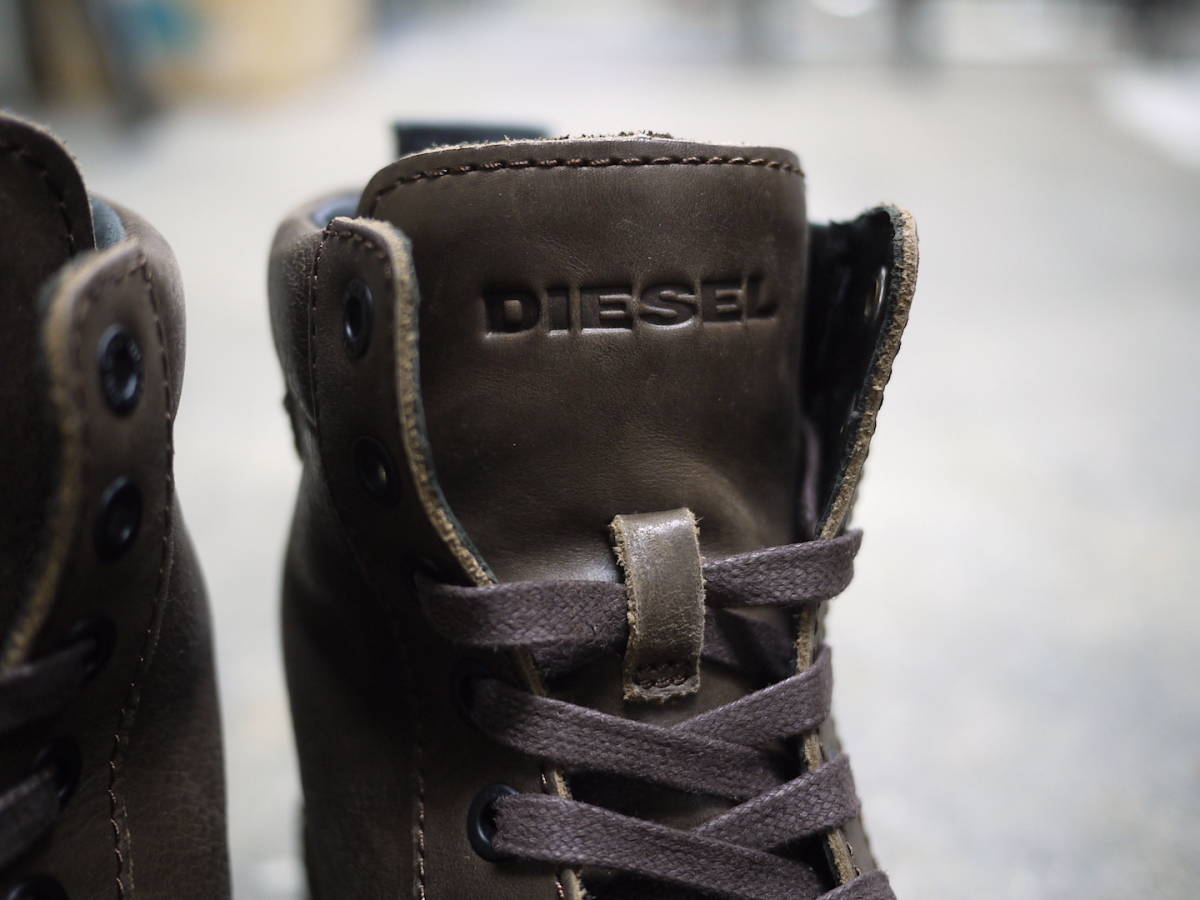 新品/正規品】US10 / 日本サイズ28cm DIESEL ディーゼル カウレザー 