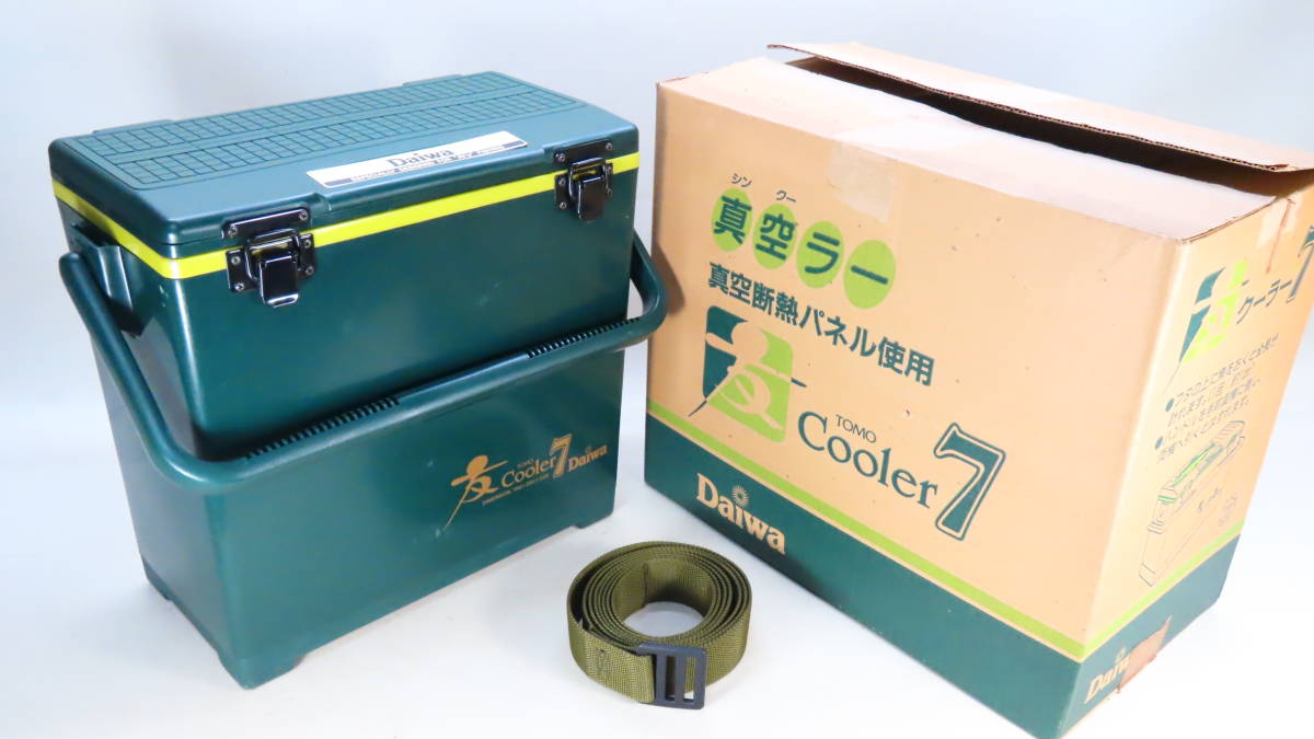 ダイワ【中古】友クーラーセブン (7L)◇真空ラー (真空パネル+ ダイワ【中古】友クーラーセブン (7L)◇真空ラー (真空パネル+