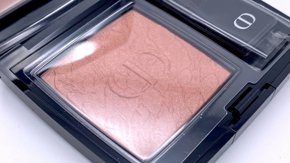 未使用品！Dior / ディオール スキン ルージュ ブラッシュ 468 ヌードグライド チークカラー バーズオブアフェザー 4g 頬紅【SB01762B2】 ルージュ ブラッシュ ディオールスキン クリスチャン 新品未使用品) 国内