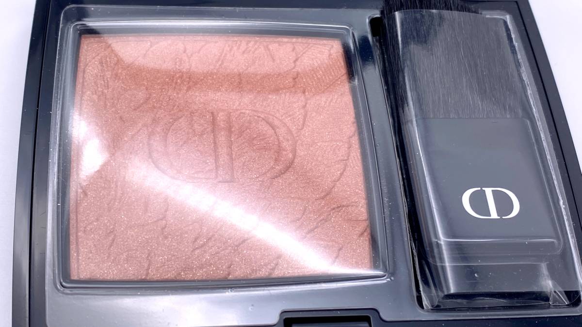 未使用品！Dior / ディオール スキン ルージュ ブラッシュ 468 ヌードグライド チークカラー バーズオブアフェザー 4g 頬紅【SB01762B2】 ルージュ ブラッシュ ディオールスキン クリスチャン 新品未使用品) 国内