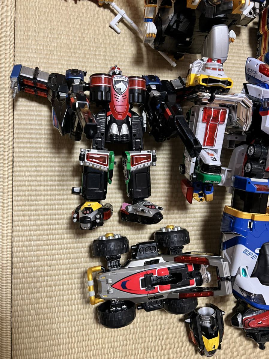 デカレンジャーロボ デカウイングロボ デカベースロボ デカバイクロボ