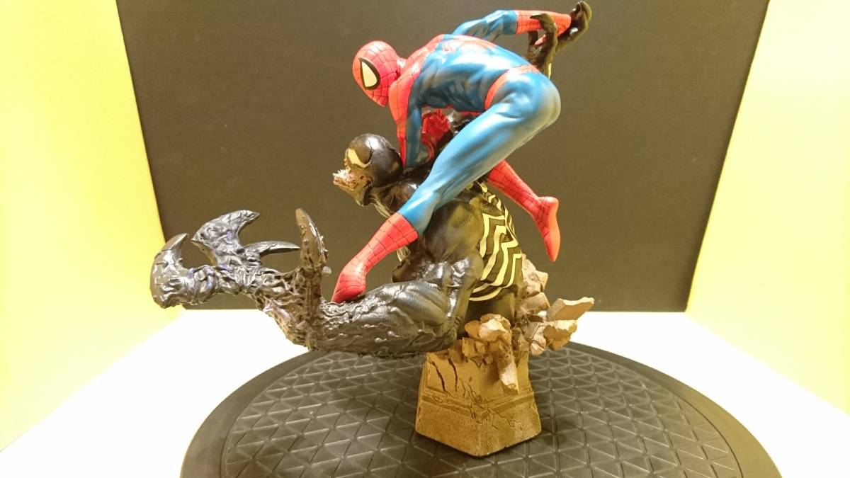 マーベル ジオラマスタチュー ジオラマ スタチュー ヴェノム VS サイド
