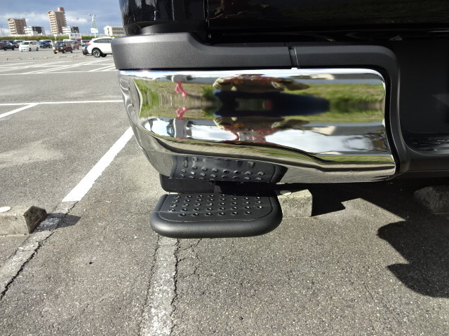 ☆新品☆TOYOTA HILUX REVO 収納式 リアステップチェンジ TOYOTA HILUX REVO T-STEP 収納式 リアステップ マイナーチェンジ