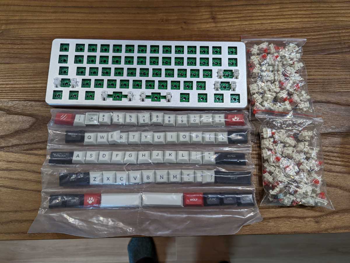 z62 メカニカルキーボードのキット 自作用 周辺機器 キーボード 【公式