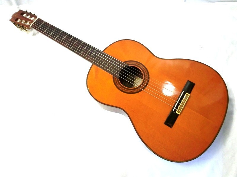 1000円スタート クラシックギター YAMAHA C-400 ハードケース付き 